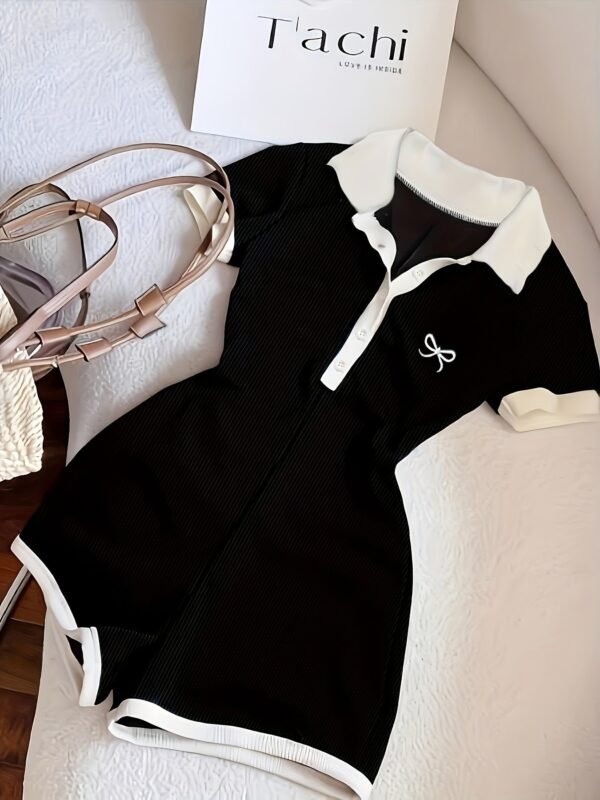 Comfort Casual Color-Block Bodysuit