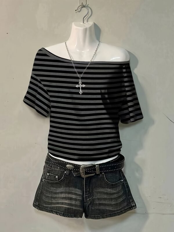 02-16.jpg Stylish Striped Gothic Off-Shoulder T-Shirt
