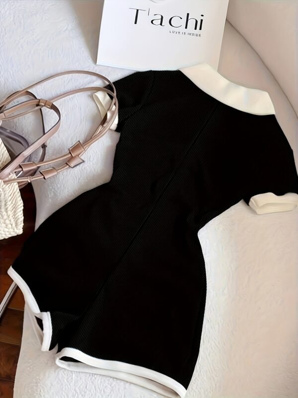 Comfort Casual Color-Block Bodysuit